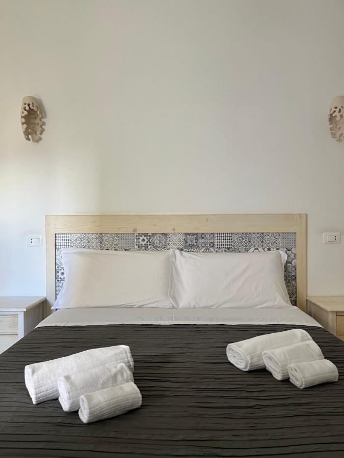 Hotel Donna Nina Monopoli Exterior foto